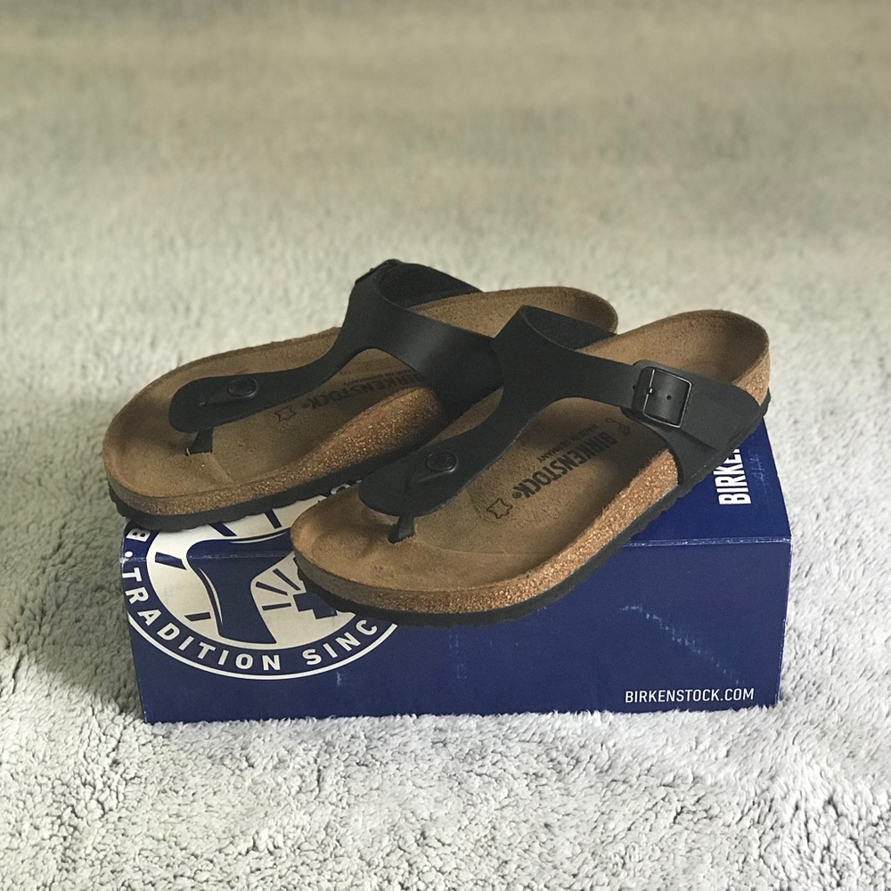 ‼️Price Drop‼️Birkenstock Gizeh Black Reg Sz39 NIB